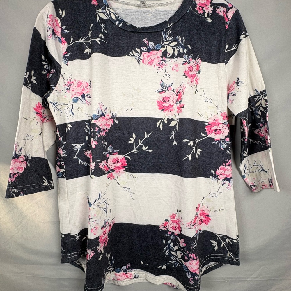 Floral Striped Women's Blouse Size M 3/4 Sleeve